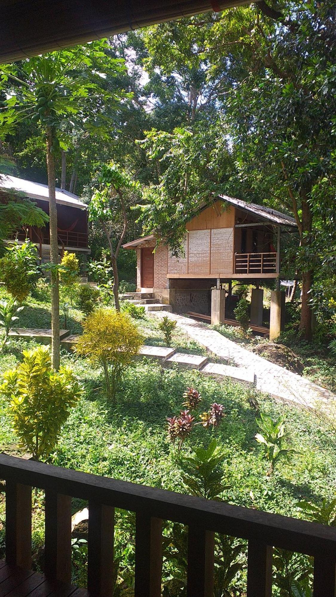 Olala Bungalows And Restaurant Sabang  Exterior photo