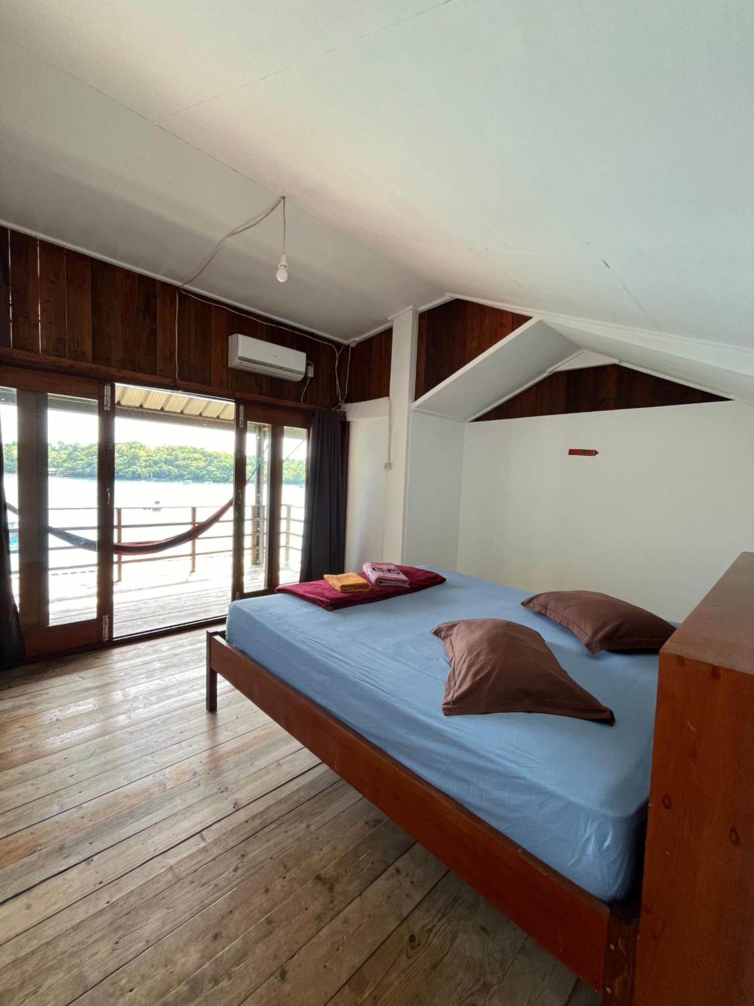 Olala Bungalows And Restaurant Sabang  Exterior photo